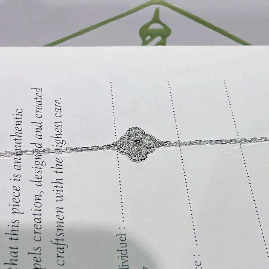 [Dawnora Jewelry]CLOVER  SINGLE FLOWER BRACELET SILVER